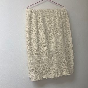 Lace tablecloth